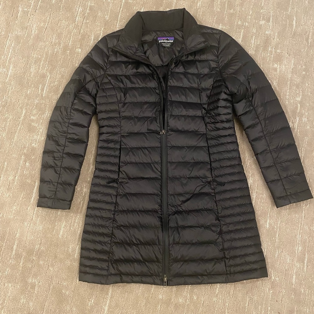 Patagonia Women’s Fiona Parka, like New, size Small